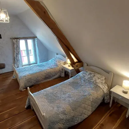 Gîte charmant à la campagne Cherence-le-Heron